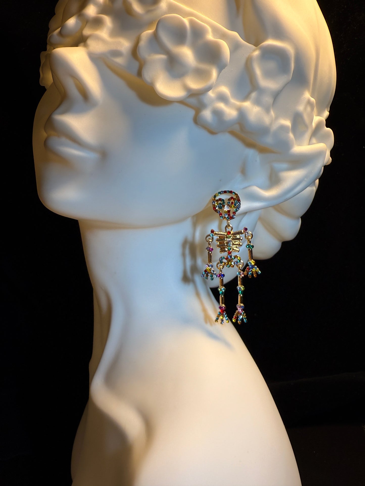 Vintage "Hue Skeleton" Drop Earrings E0009
