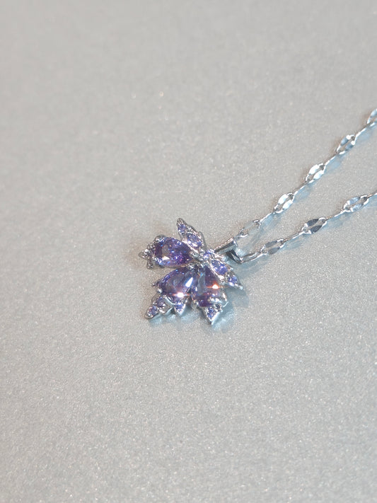Burning Maple Leaves Necklace N0011