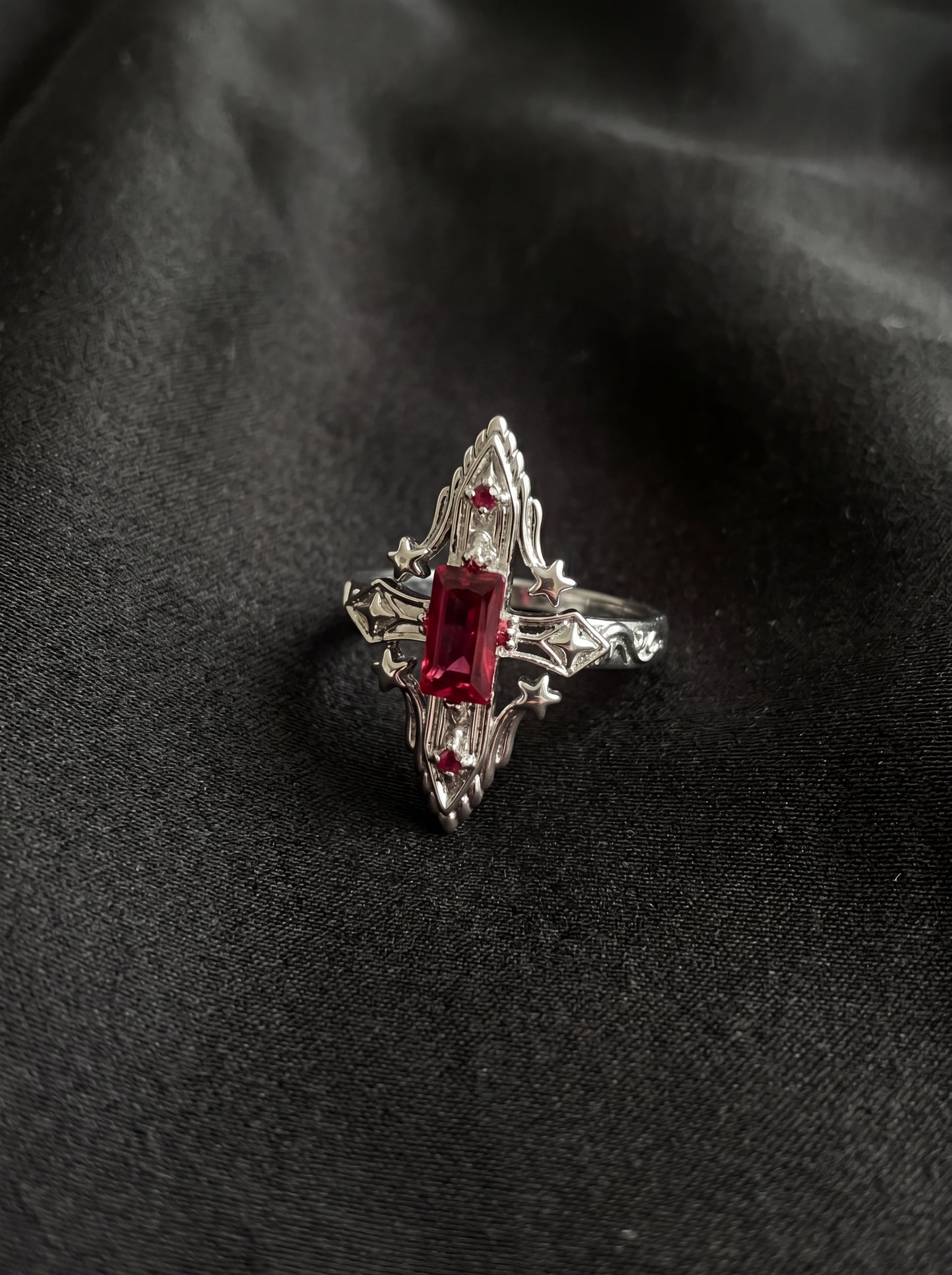 Starwound "Red Deviation" Avant-Garde Asymmetrical Ring R0004