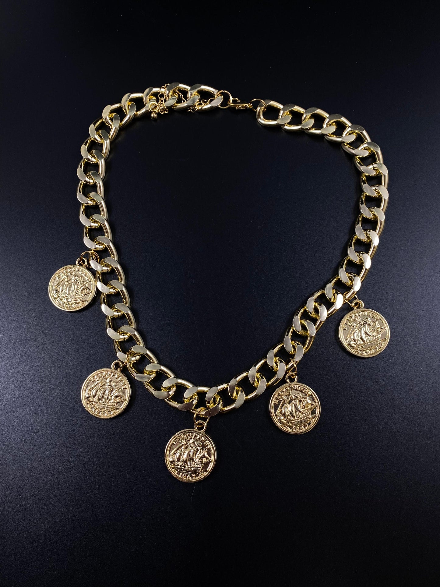 Vintage Chunky Gold Chain Necklace with Ship Coin Pendants N0003